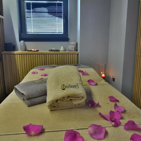 Hotel Boutique By Blacksearama Golf, Small Luxury Of The World