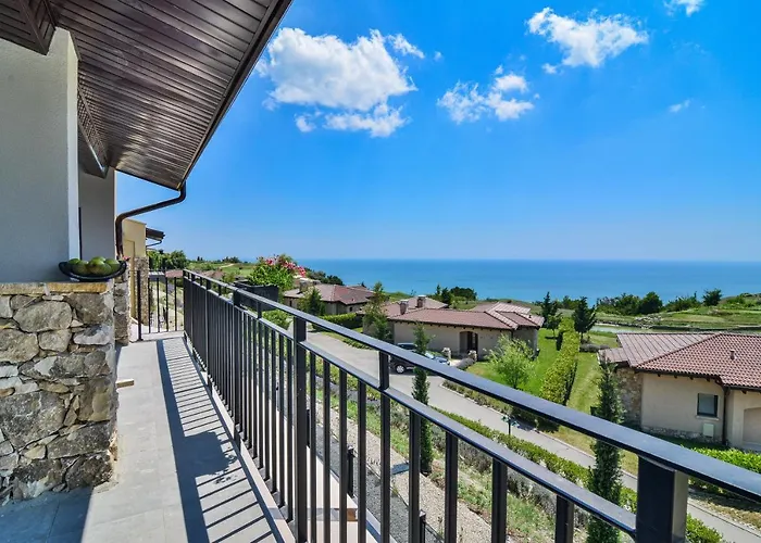 Boutique By Blacksearama, Small Luxury Of The World Member